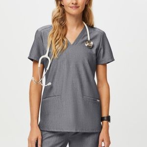 Figs Scrub Top